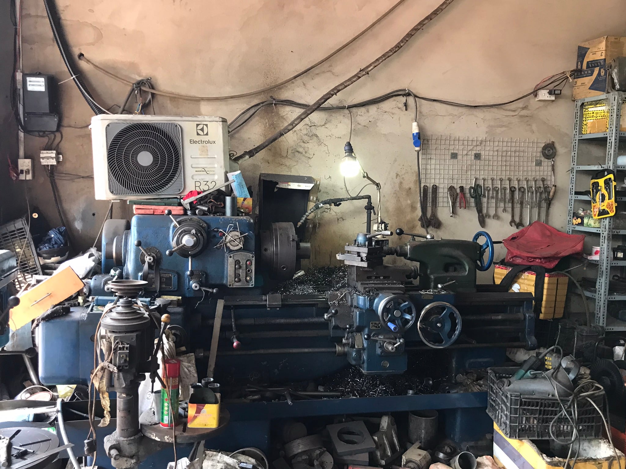 Lathe machine